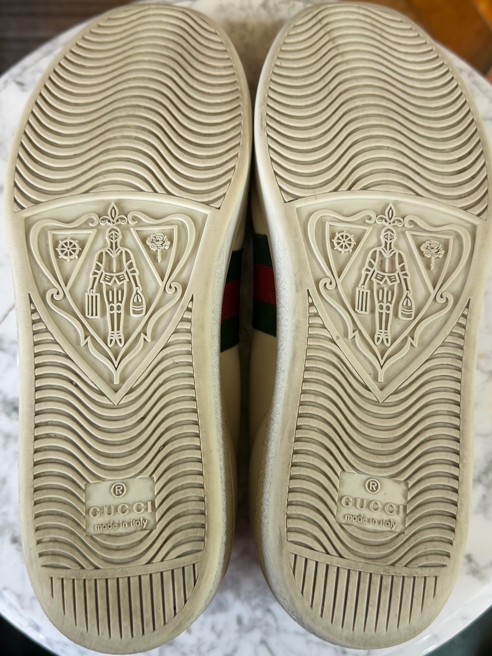 Gucci Ace Low Sneaker Leather Guccy Print Logo SEGA Eu 38 1/2, US 8.5 - Picture 5 of 13